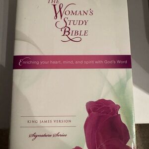 The Woman's Study Bible - King James Version